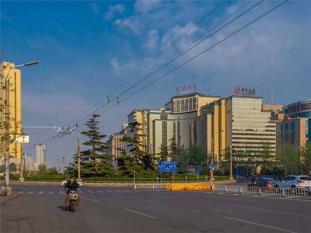 博兴汽车配件拉伸 模具厂